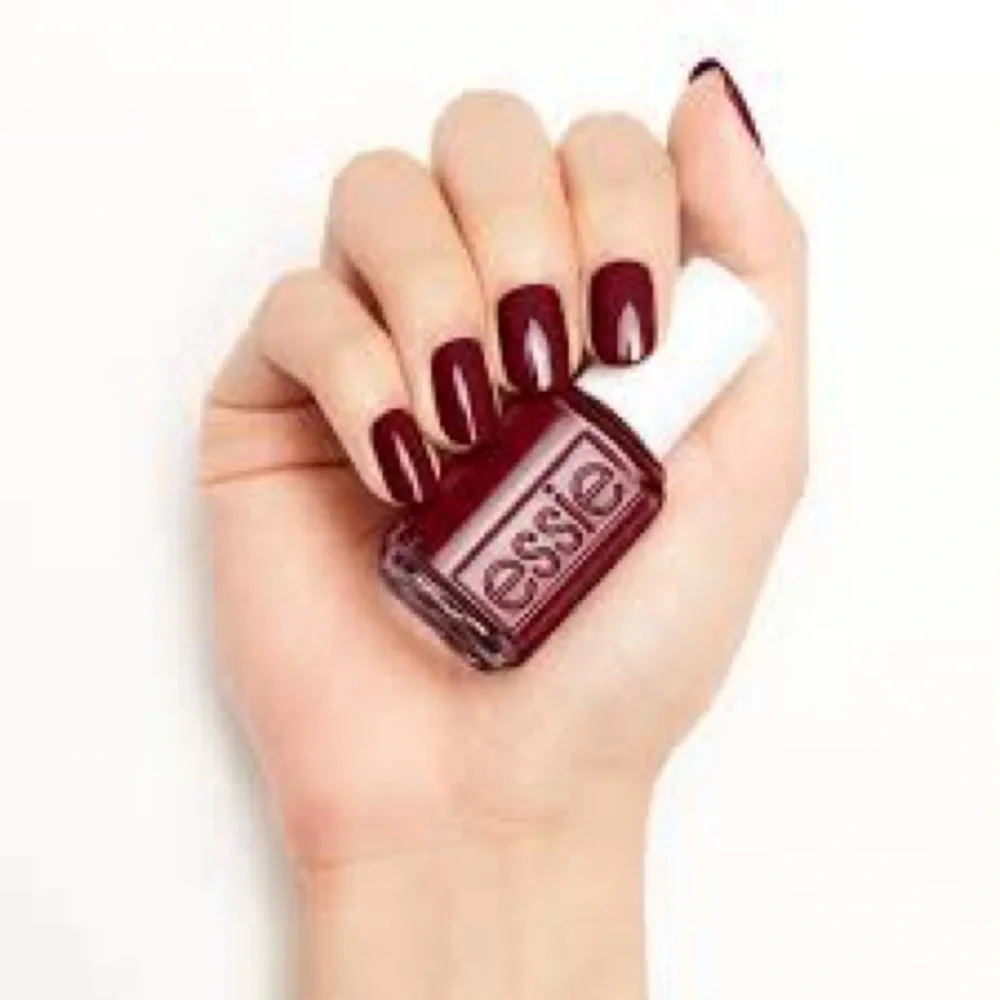 Essie Polish